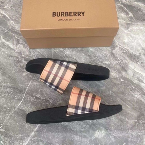 Burberry Checkered Slide Sandals in Black and Tan - Picture 1 of 7